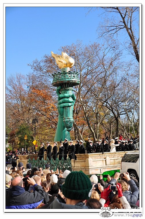 ÷жУ11.24.2011 696-1.jpg