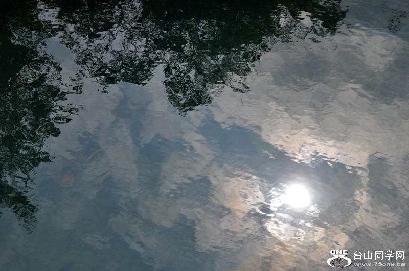 Ƭ 085.jpg