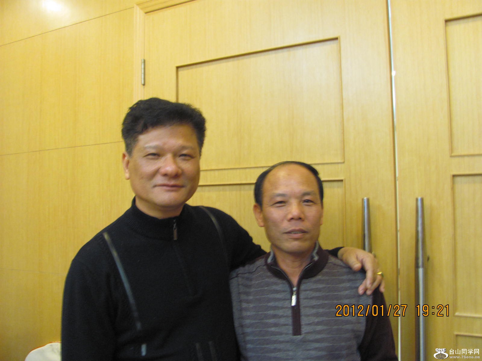 Ƭ110 021.jpg