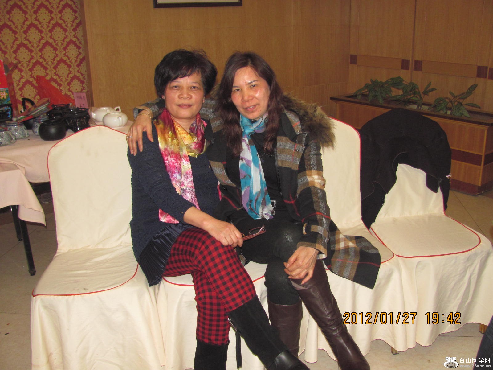 Ƭ110 048.jpg