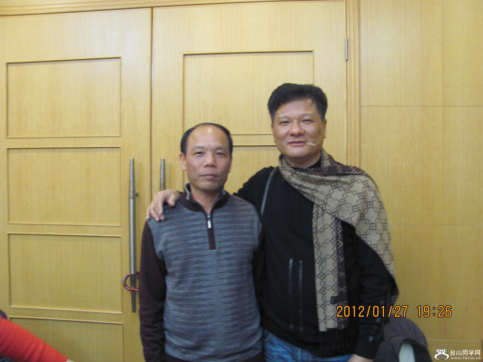 Ƭ110 027.jpg