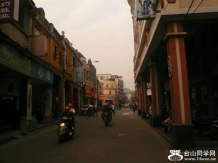 0_1_1595504-4.jpg