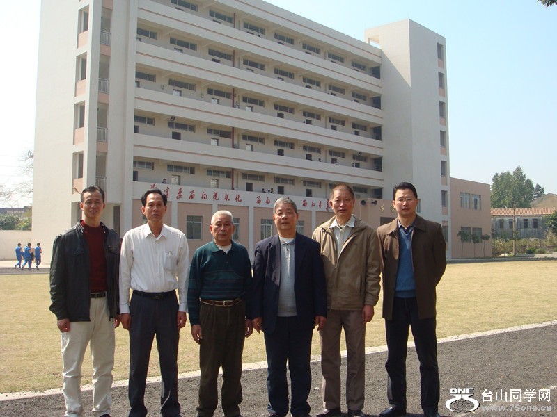 DSC00743_.jpg