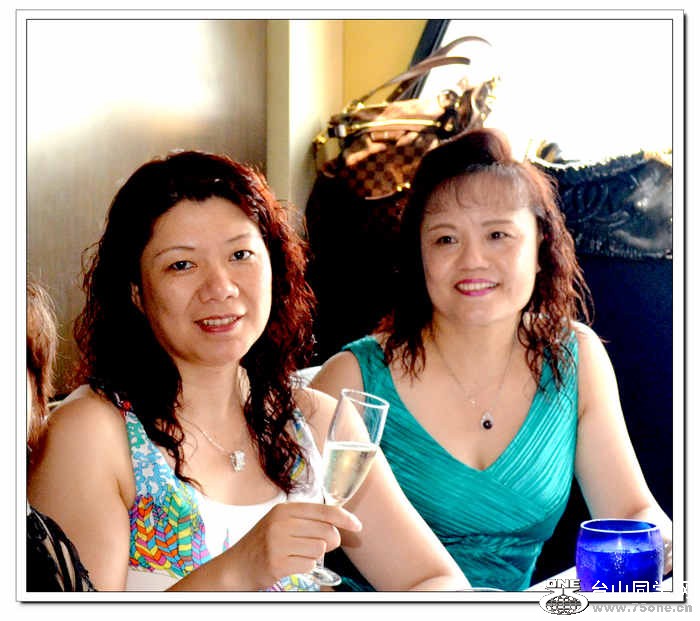 8-11-2012Wedding 2 142.jpg