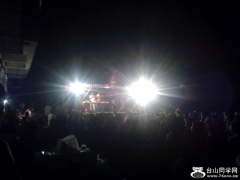 Ƭ0134_conew1.jpg