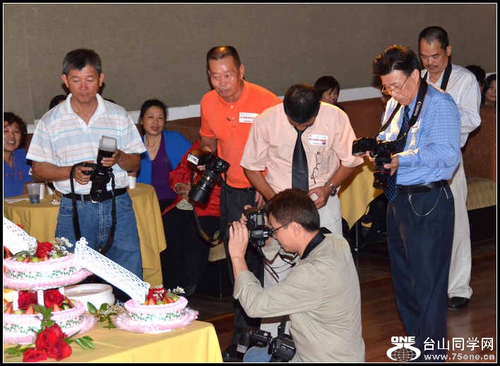 10.6.2012 NY Party 291.jpg