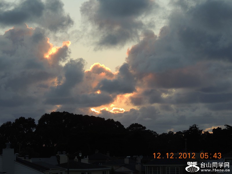 sky 063_.jpg