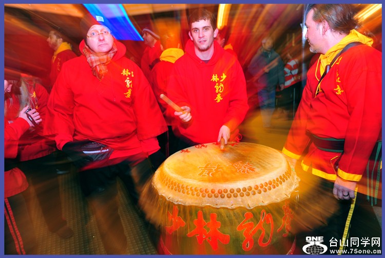 ĺ.jpg