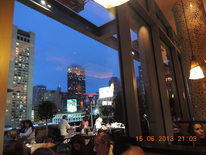live 1589_.jpg