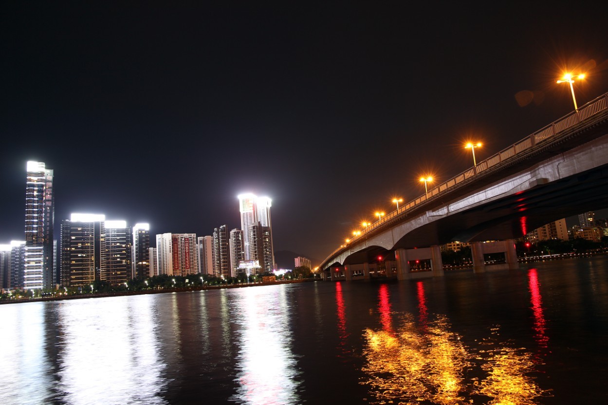 QQͼƬ20130606212056.jpg