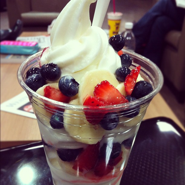 strawberry bberry ice cream.jpg