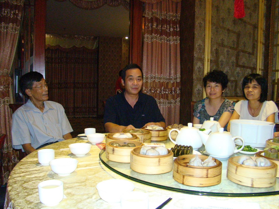 DSC00074-1.jpg