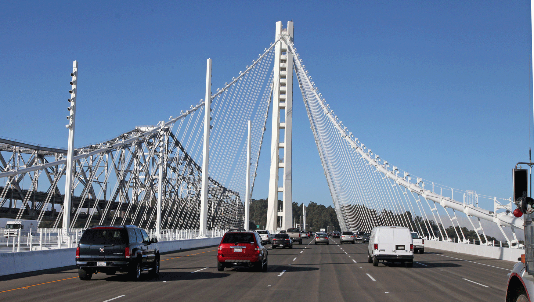 New_Bay_Bridge_1A.gif