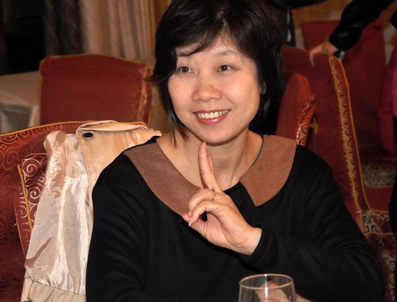 D90 007.jpg