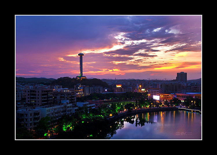 DSC_7110C1.jpg