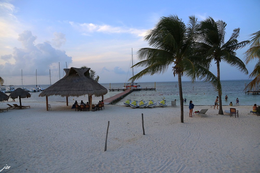 IMG_4541=.jpg