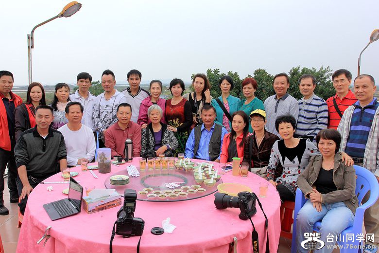 2_35824_5b383ac19172cc0.jpg