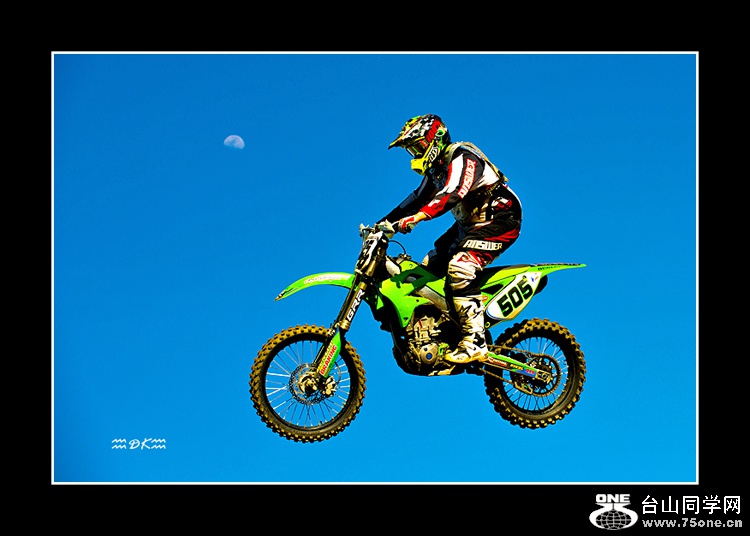 DSC_8945C1.jpg