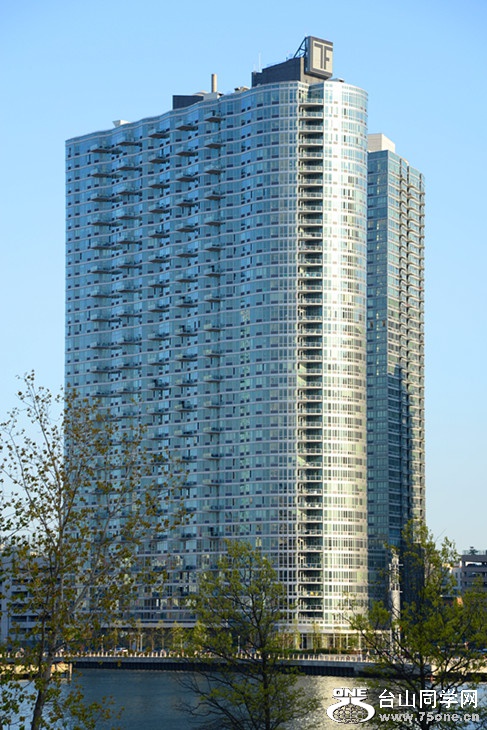 DSC_2065_.jpg