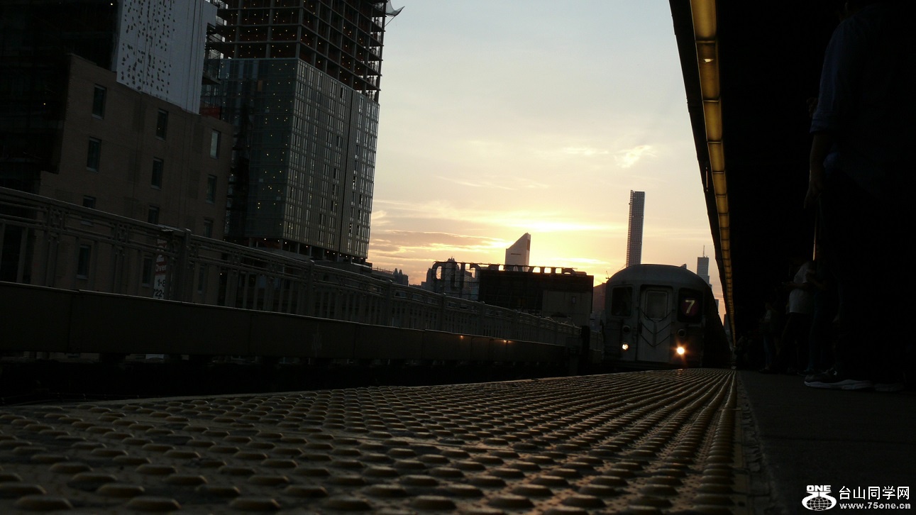 l2420956_conew1.jpg
