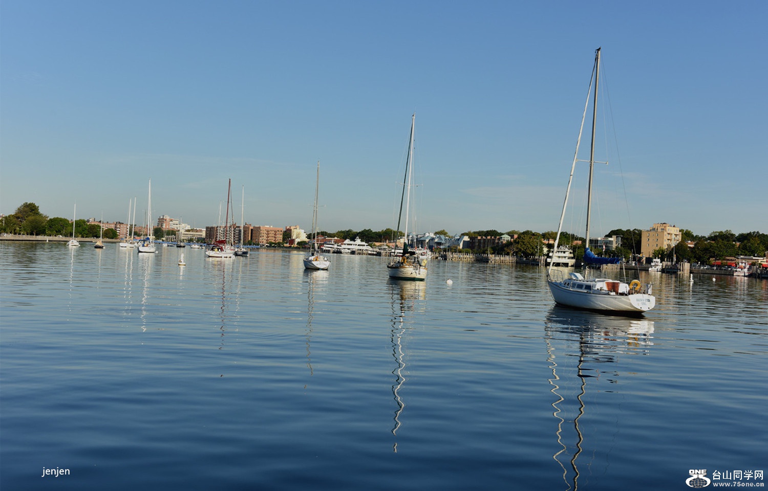 DSC_1997___.jpg