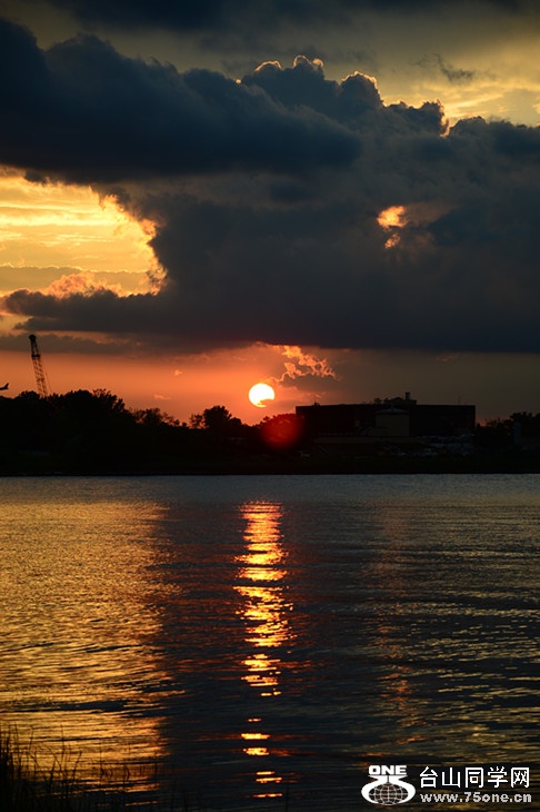 DSC_5090_.jpg