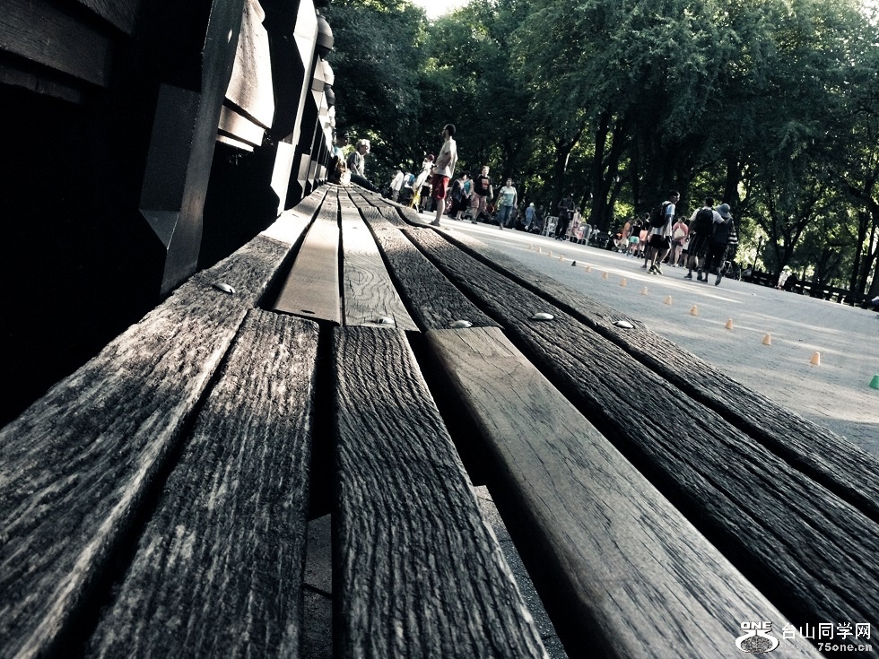 l2470009_conew1.jpg