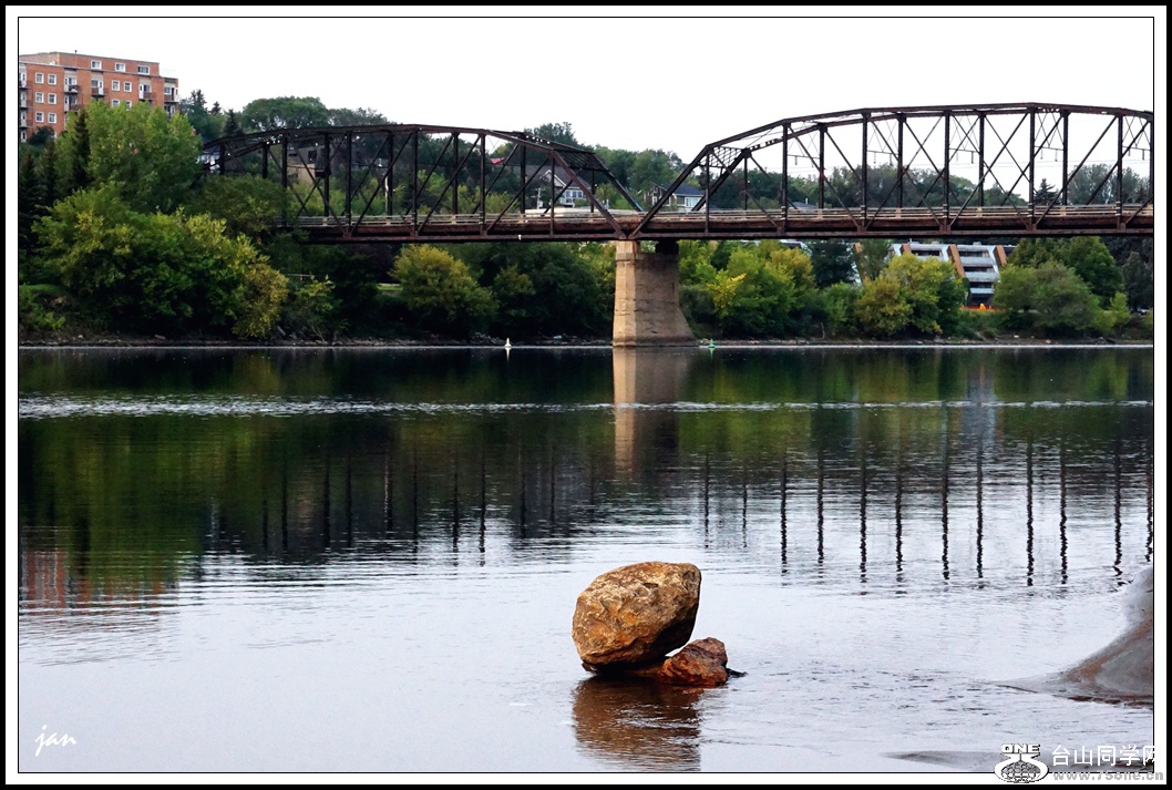 DSC09312-b.jpg