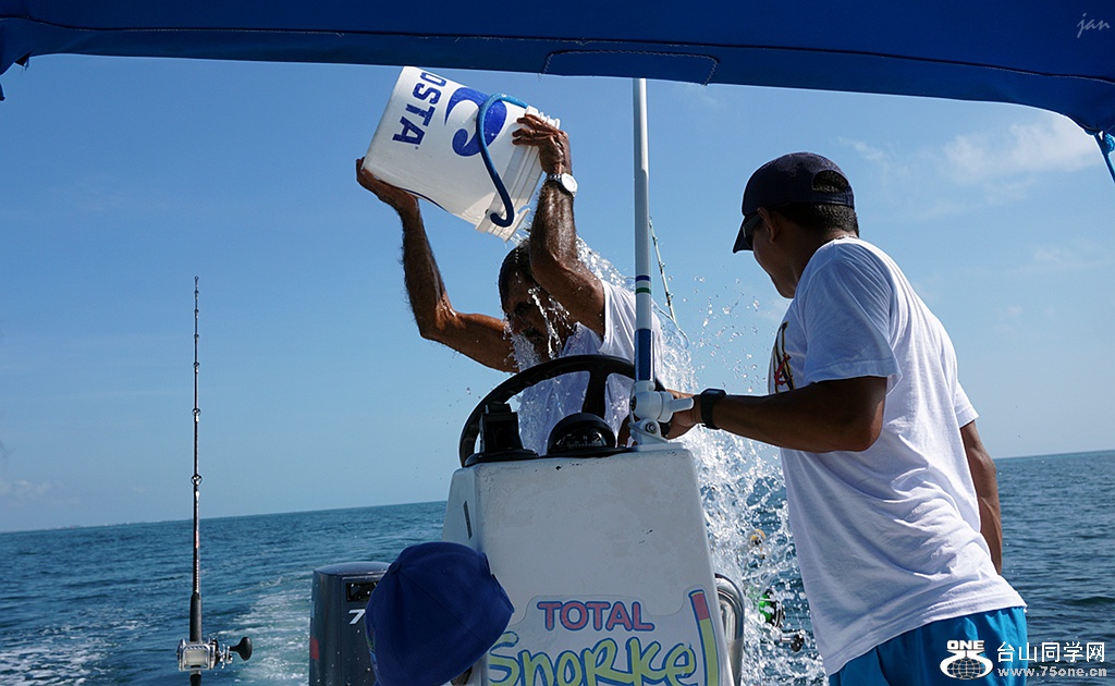 DSC02672_.jpg