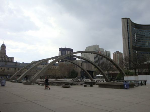 4_5_1083596-4.jpg